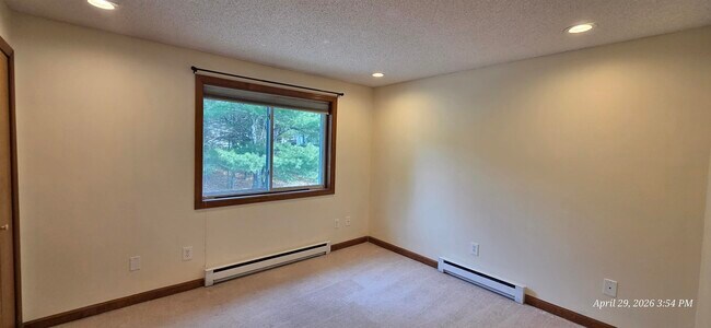 Building Photo - 1300 Goffstown Rd