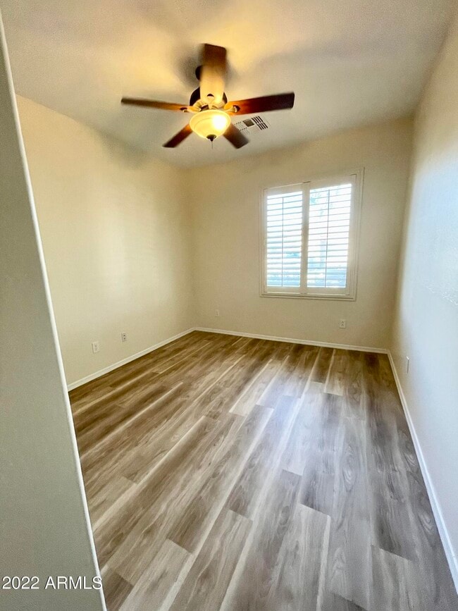 Building Photo - 17775 W Tasha Dr