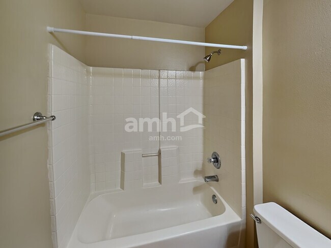 Building Photo - 2991 Saint James Lane