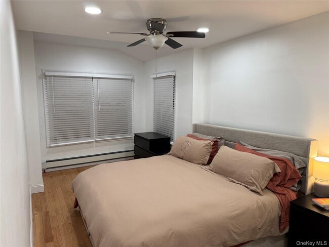 Building Photo - 49 Ostend Rd