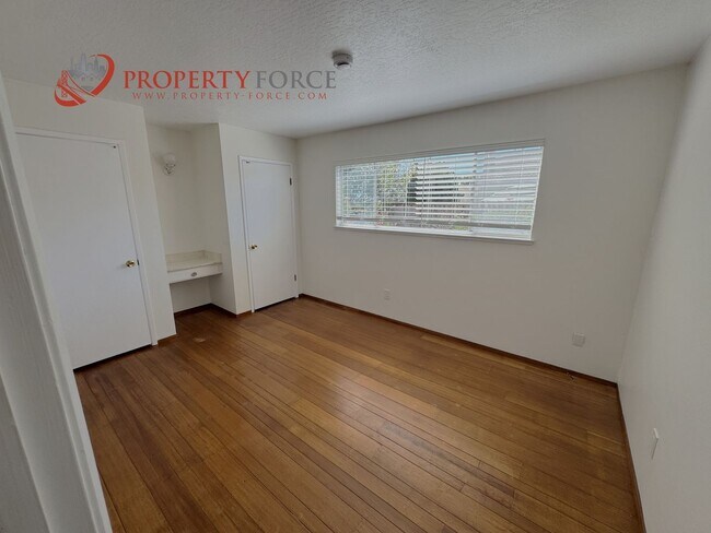 Building Photo - Bright Foster City 4Bed 2Bath Home with Hardwood Floors and Private Yard - OFFERED BY PROPERTY FO...