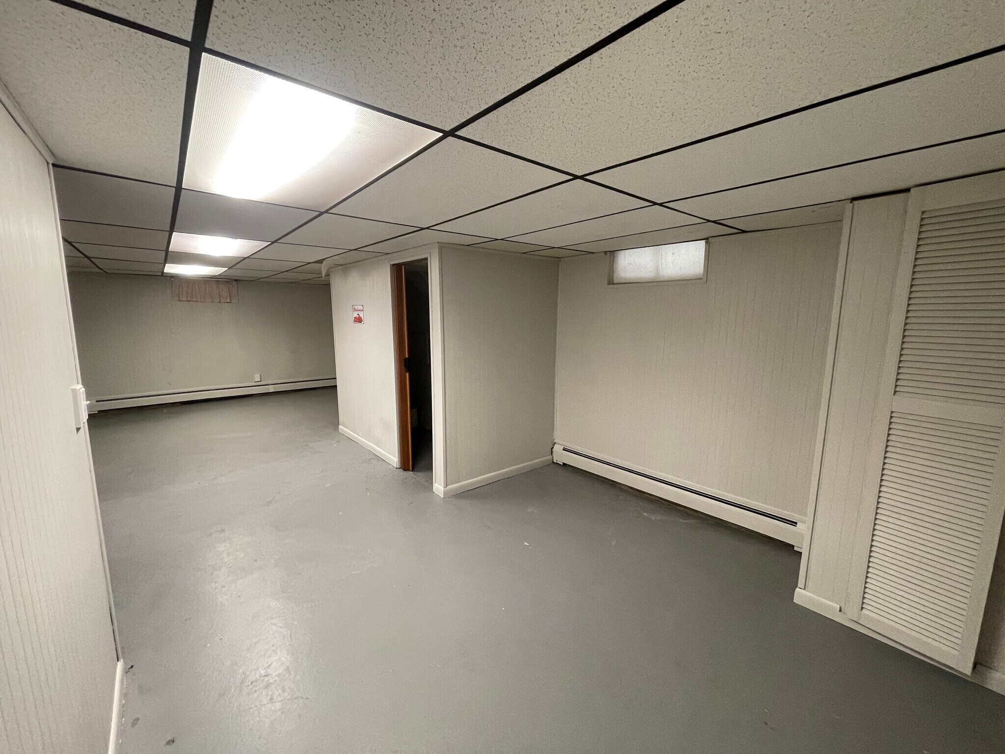 Building Photo - 111 Dormar Dr