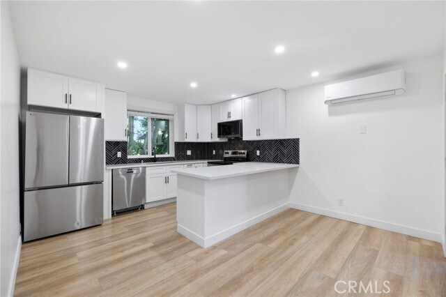 Building Photo - 17000 Burbank Blvd