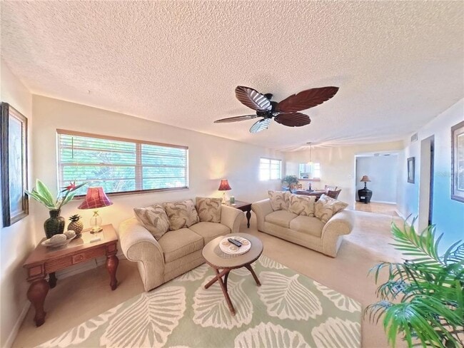 Building Photo - 102 47th Ave Dr W