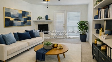 Building Photo - 3 bedroom Duplex with unique floor plan for rent in the Northland