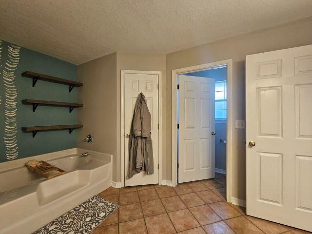 Building Photo - 2287 Heritage Cir