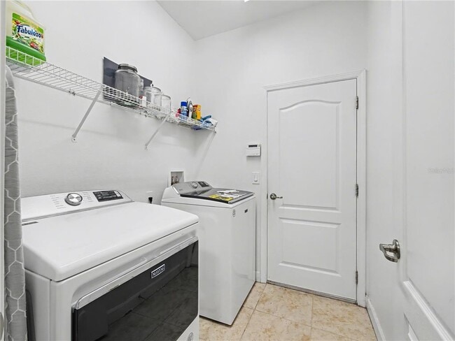 Building Photo - 1098 Harmony Ln