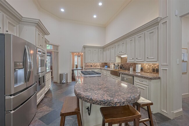 Building Photo - 26 Spiceberry Pl