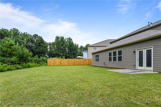 Building Photo - 6325 Pine Bluff Dr