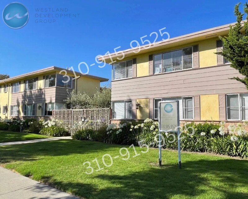 Building Photo - 3166 S Barrington Ave