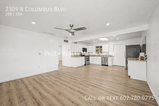 Building Photo - 2309 N Columbus Blvd