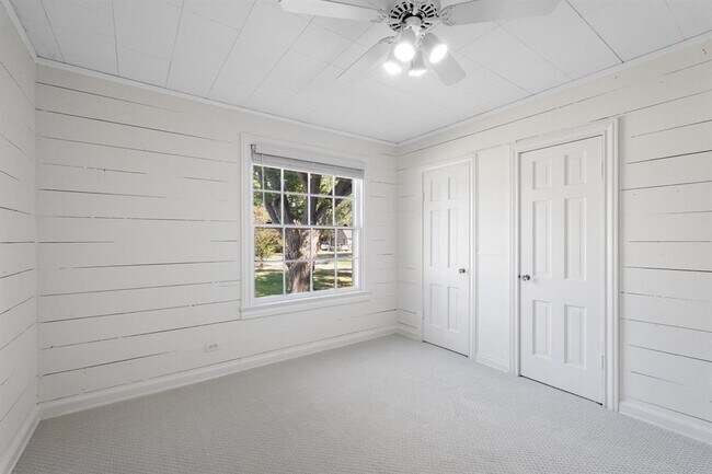 Building Photo - 1707 Lexington St