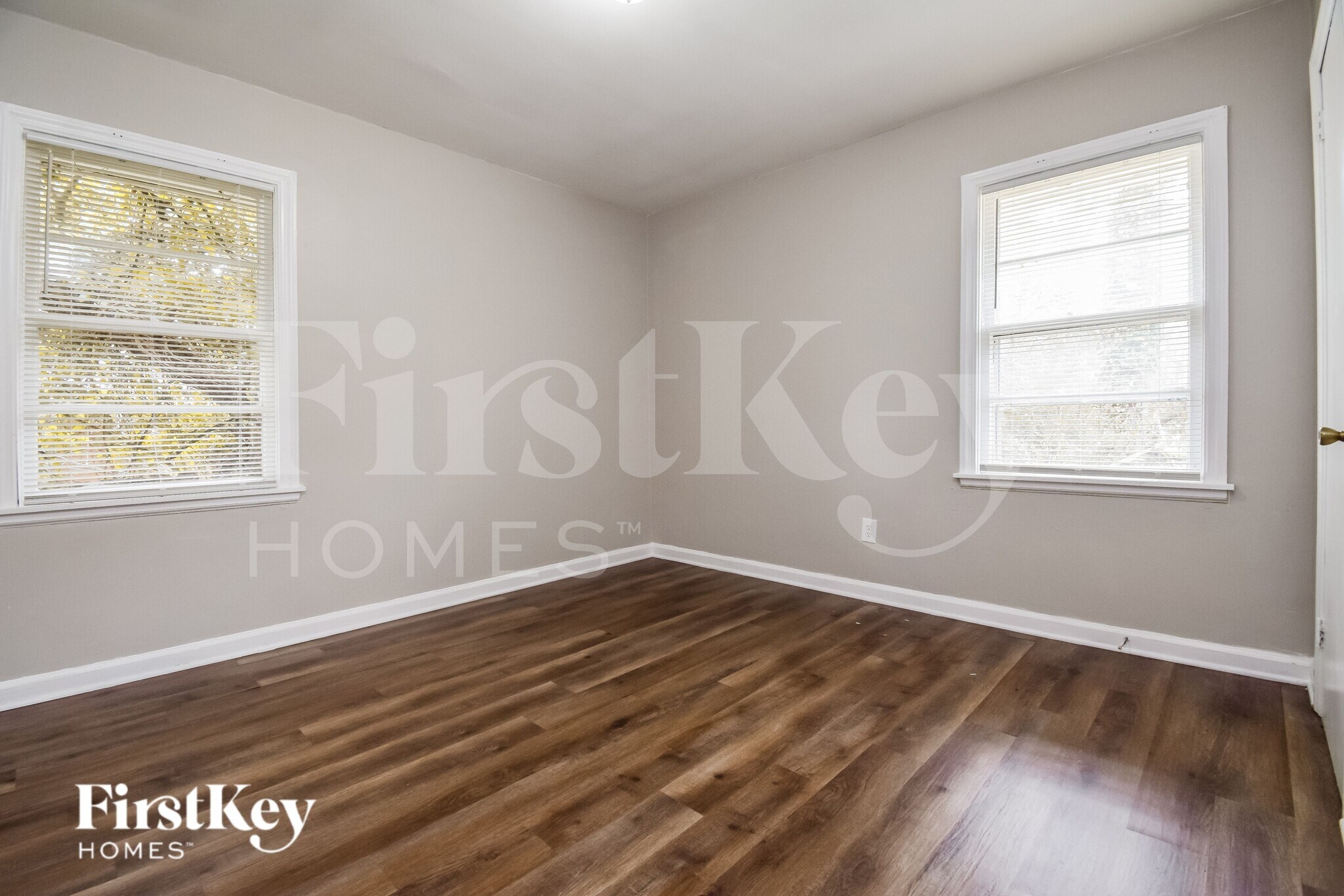 Building Photo - 3217 Sandusky Dr