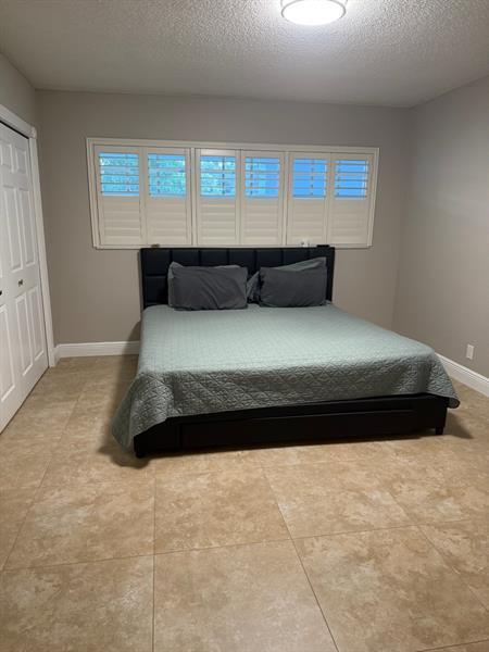 Building Photo - 3010 N Course Dr