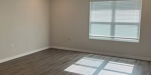 Building Photo - 5248 Peach Dr