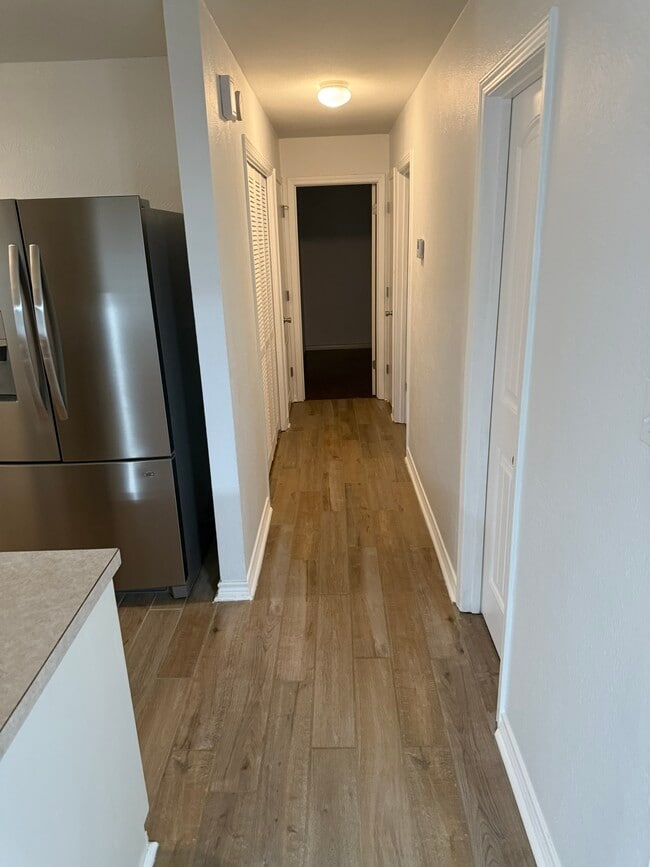 Building Photo - 304 Patriot Cir