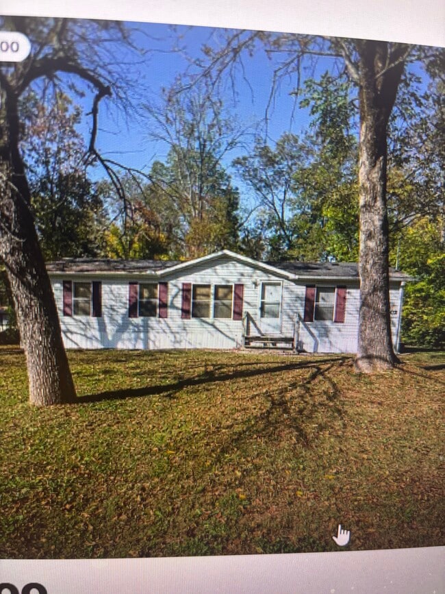 Building Photo - 302 Bundrum Dr NW