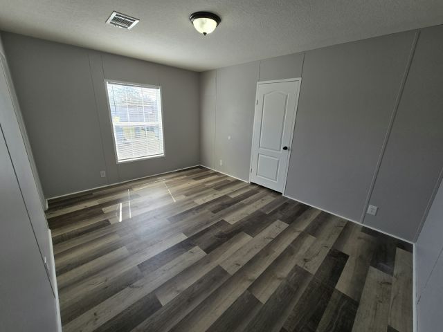 Building Photo - 1234 Reynolds Rd