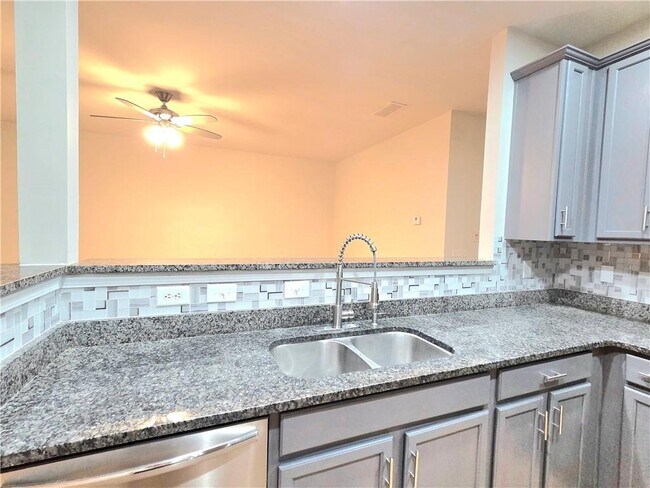 Building Photo - 3044 Cedar Glade Ln NE