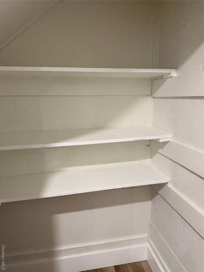 Building Photo - 32 Ketchum Rd