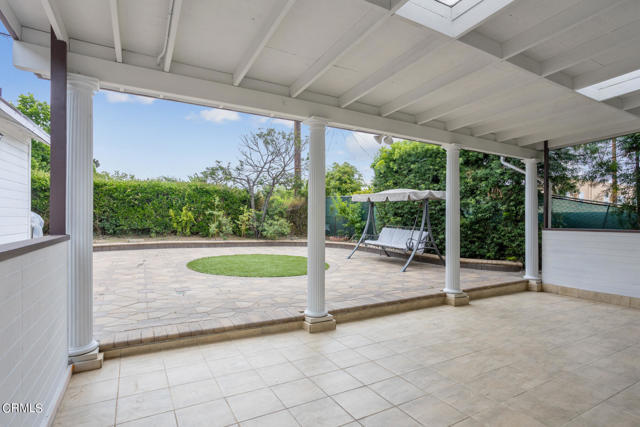 Building Photo - 5116 Dahlia Dr