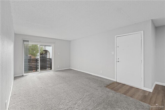 Building Photo - 2425 Barnard Rd
