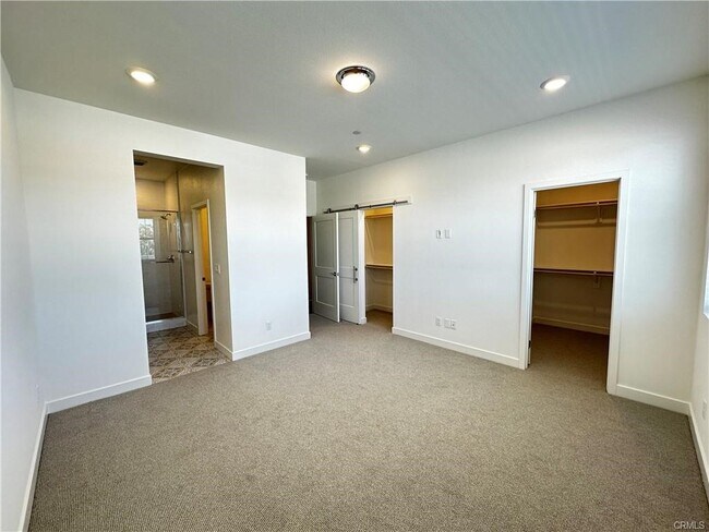 Building Photo - 5019 Belmont Ln