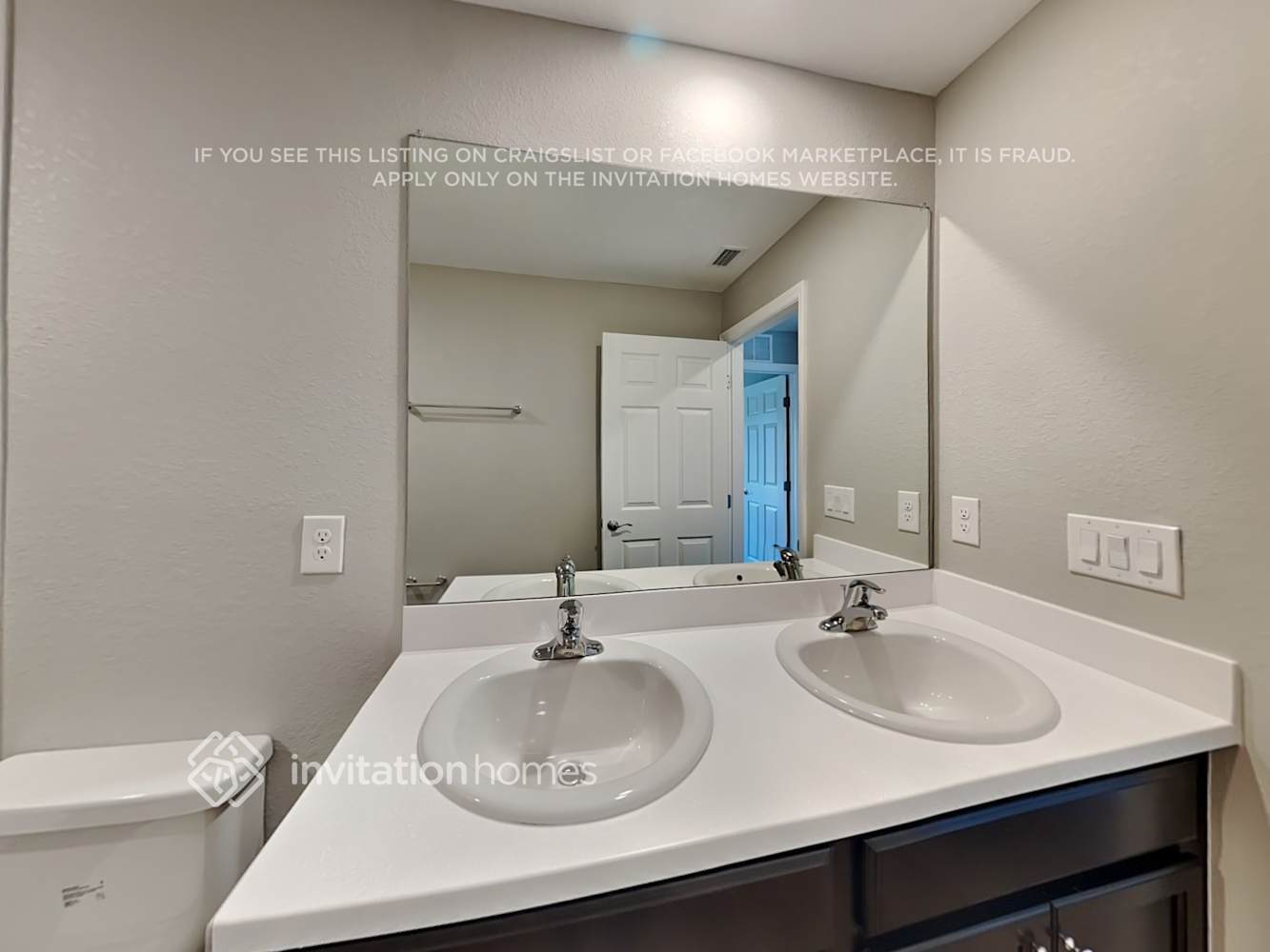 Building Photo - 3294 Terita Dr