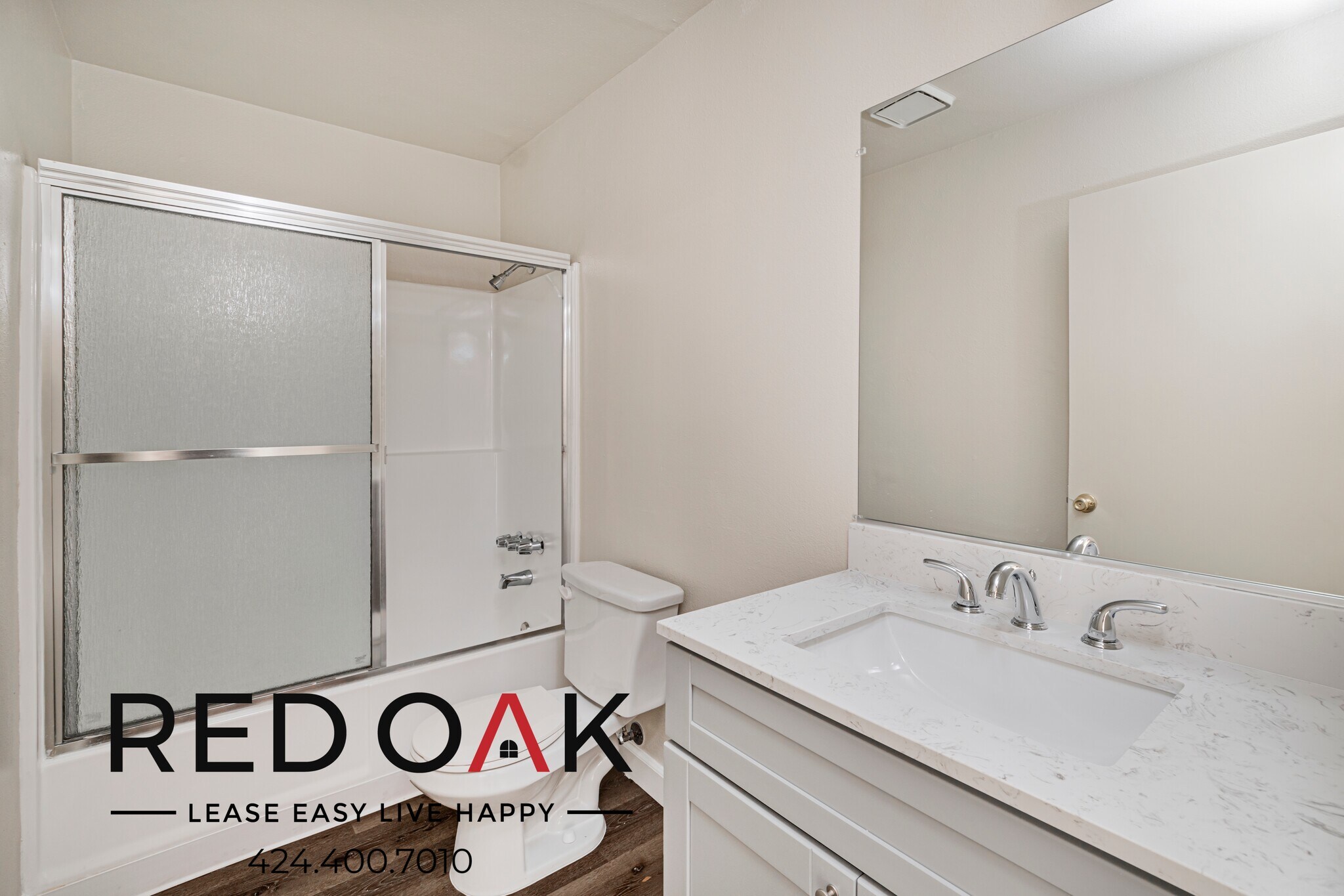 Building Photo - 12883 San Fernando Rd