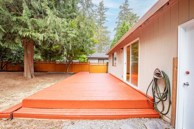 Building Photo - 21612 SE 271st Pl