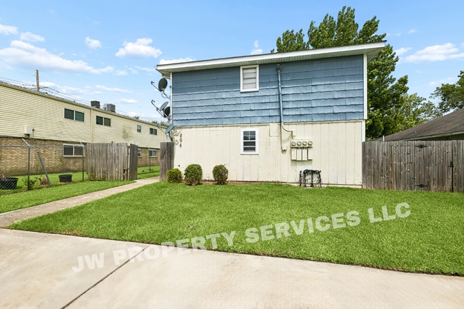 Building Photo - 204 Wilker Neal Ave