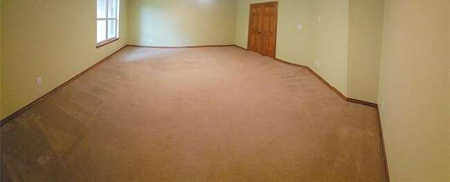 Building Photo - 1439 Savannah Prairie