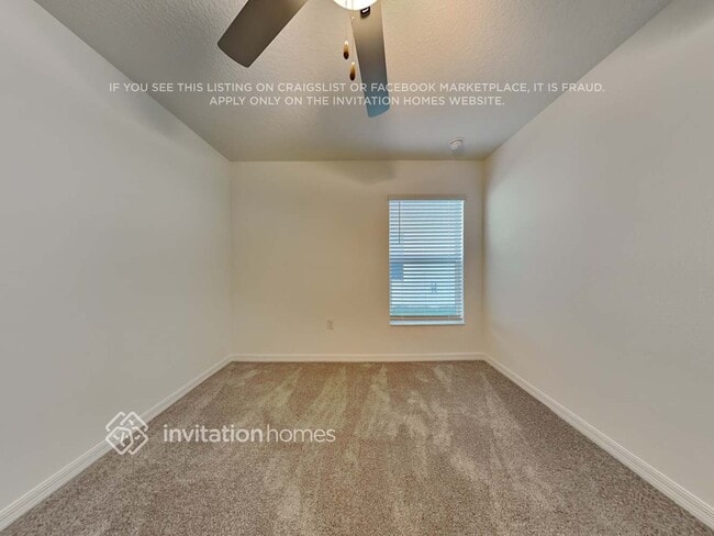 Building Photo - 110 Rain Lily Ave