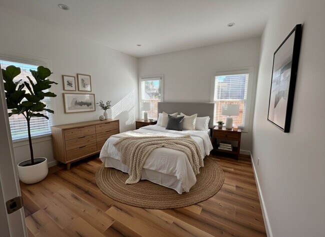 Building Photo - 1289-1291 West 22nd St