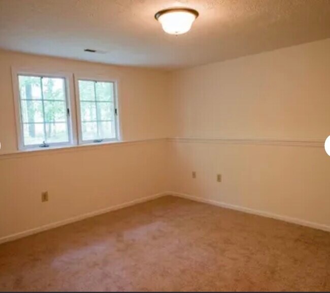 Building Photo - 3206 Matilda Cv