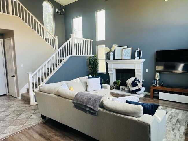 Building Photo - 3-Bedroom | 2.5 Bathroom Home with Solar, ...