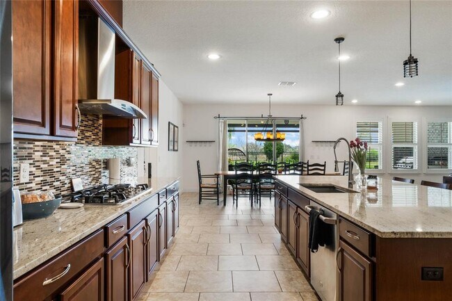 Building Photo - 6020 Marleon Dr