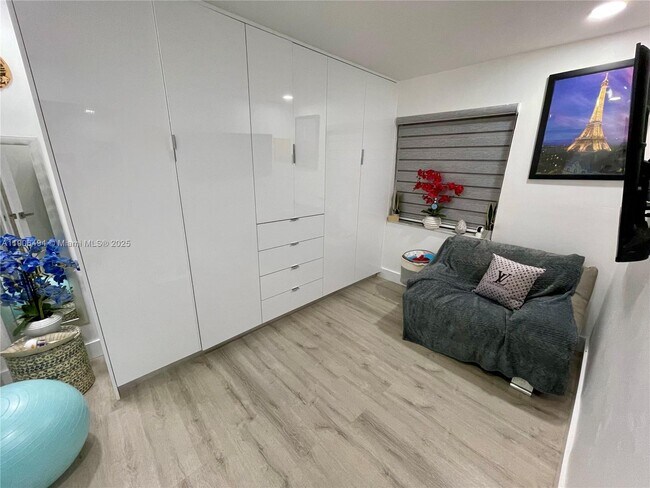 Building Photo - 8635 NW 8th St