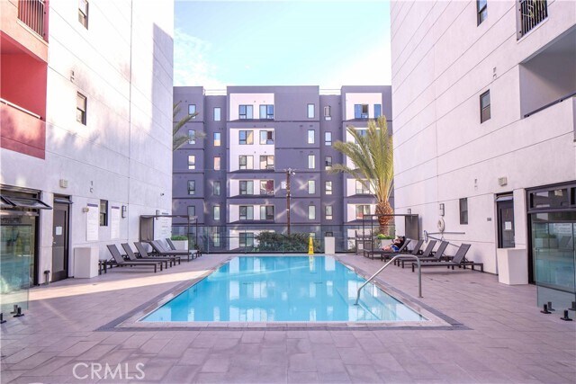 Building Photo - 1234 Wilshire Blvd