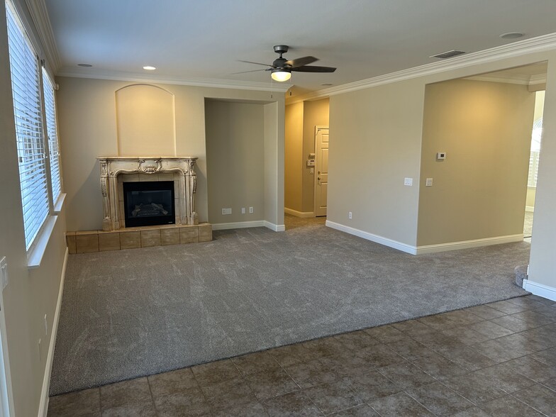 Building Photo - 5241 Treepond Ct