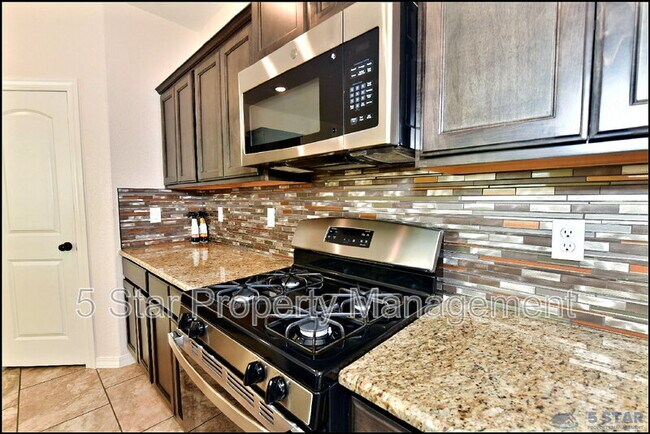 Building Photo - 2840 Tierra De Moyo Pl