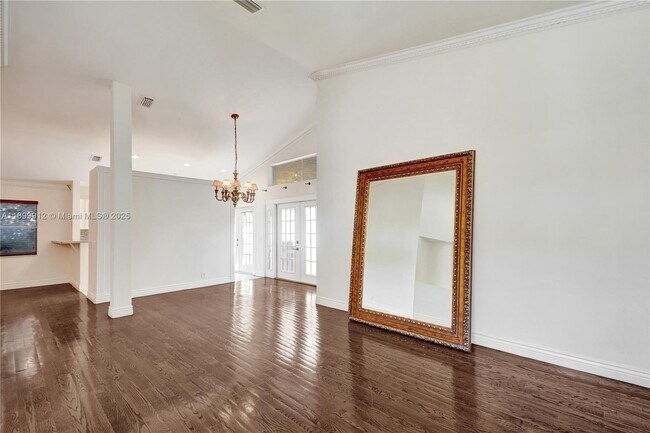 Building Photo - 658 Stanton Dr