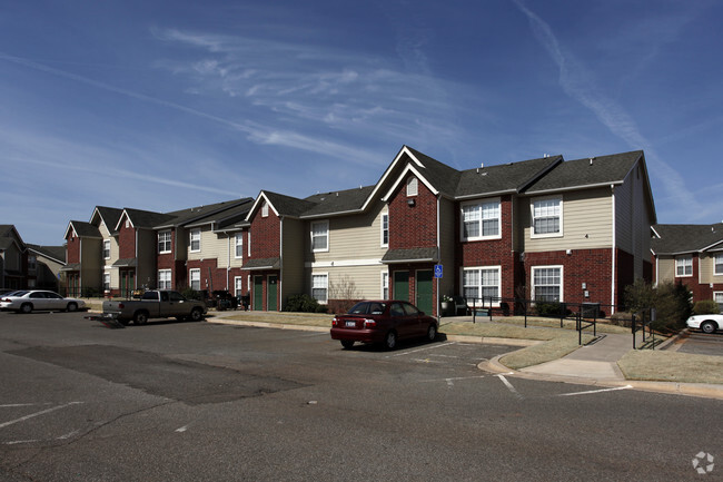 Building Photo - Pleasant Hill Apartments