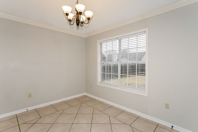 Building Photo - 6688 Millgrove Park Dr