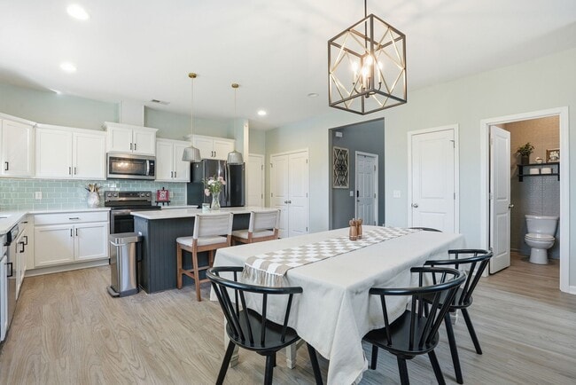 Building Photo - Magnolia Hill Home For Lease in Richmond Hill