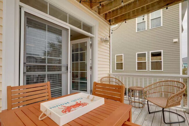 Building Photo - FURNISHED "WORK FROM HOME" RENTAL