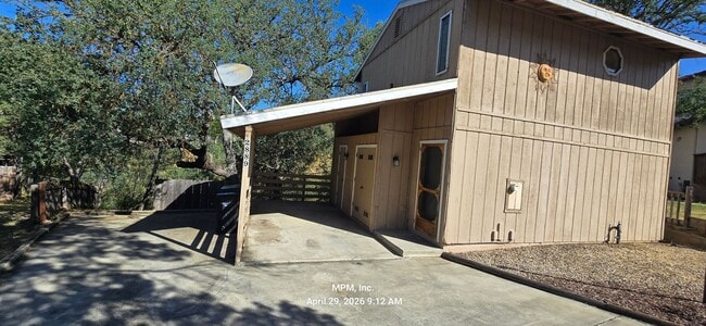 Building Photo - 2 bedroom 1 bath home in Heritage Ranch