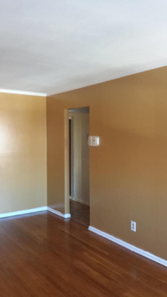 Building Photo - 8572 75th St