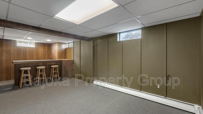 Building Photo - 265 N Milford Rd