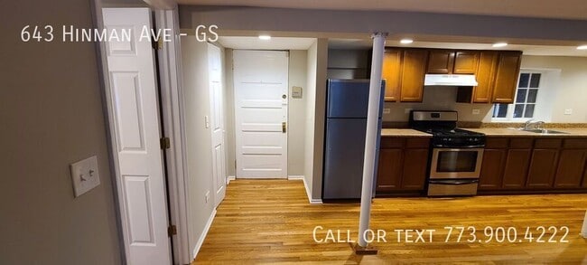 Building Photo - 643 Hinman Ave